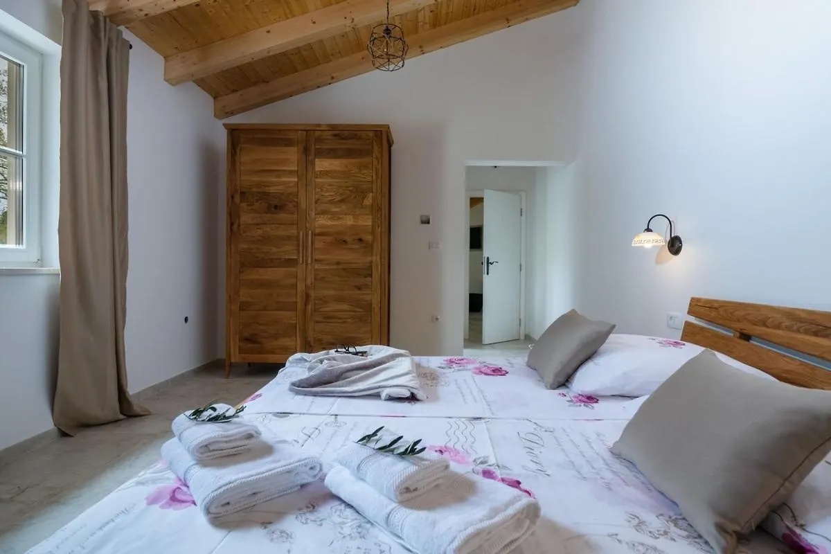 Villa Clara Kavran Croatia